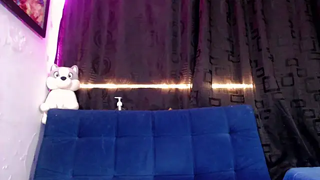 Megan Gil  online show from May 16, 12:02 am