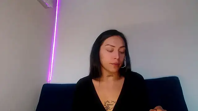 Megan Gil  online show from February 3, 8:45 pm