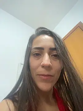 lucioliveira online show from February 18, 2:27 pm