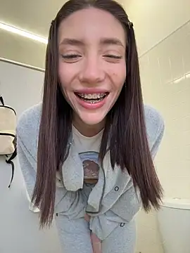 BallerinaCappuccino  online show from March 4, 7:37 am