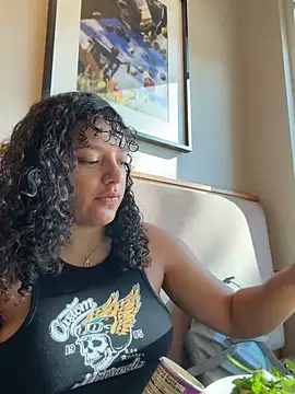 allybluee777 online show from February 25, 1:42 pm