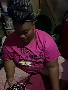 chubbybbw18 online show from May 6, 8:13 pm