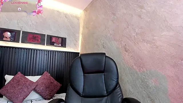 dark  nymph online show from September 17, 12:25 pm