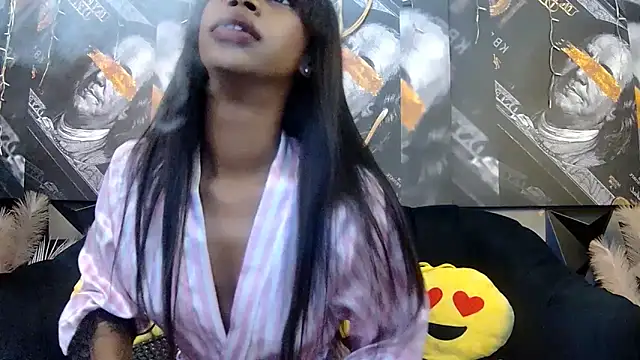 Lilmisbaddyxxx online show from March 16, 4:11 pm