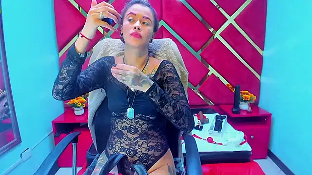 Kataleya Luck online show from November 27, 3:53 am