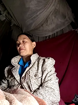 MaiHoa69 online show from March 18, 2:55 pm