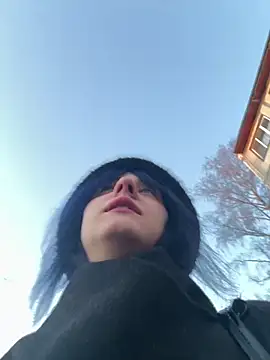 Only April online show from March 23, 4:07 am