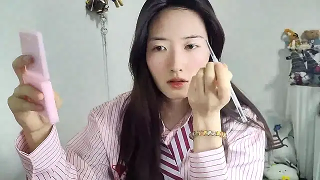 Moonlight-23 online show from January 6, 1:59 pm