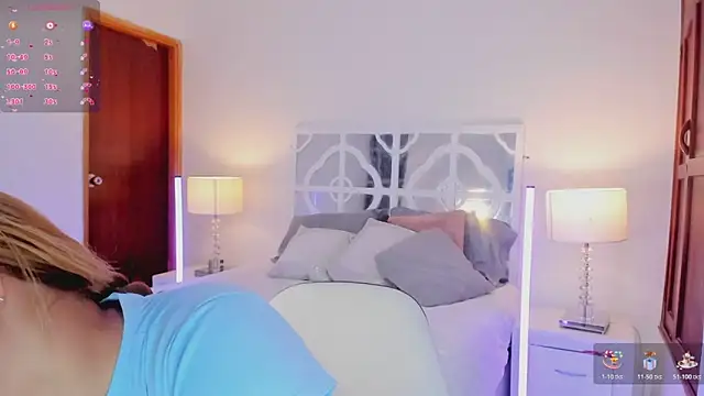 MikaelaStone online show from December 15, 11:48 am