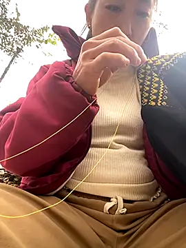 Huong-Ly online show from December 4, 2:14 am