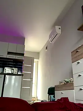 Snapshot of Rainbow_W chatting on October 6, 11:05 am Rainbow W online show from October 6, 11:05 am