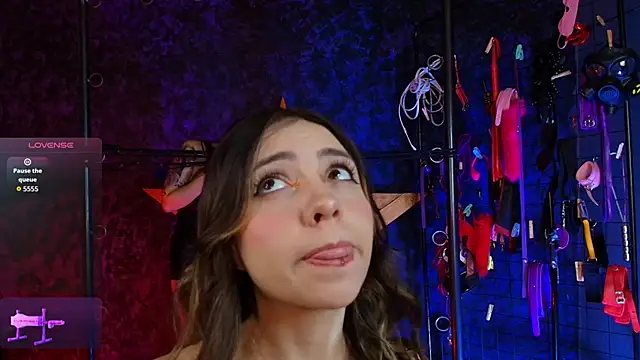 Misstresss aurora bdsm online show from September 13, 2:58 pm