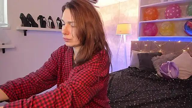 IsabelKiss online show from February 5, 7:22 am