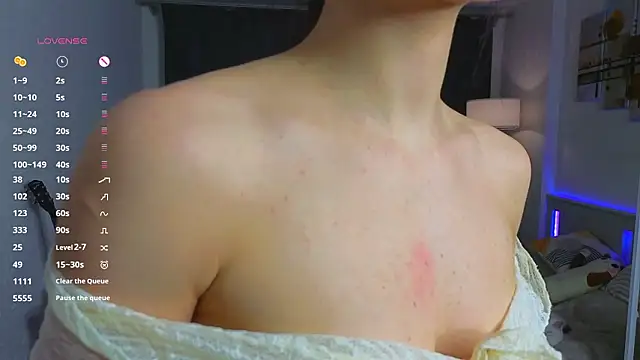 MimiLolll online show from February 8, 5:38 pm