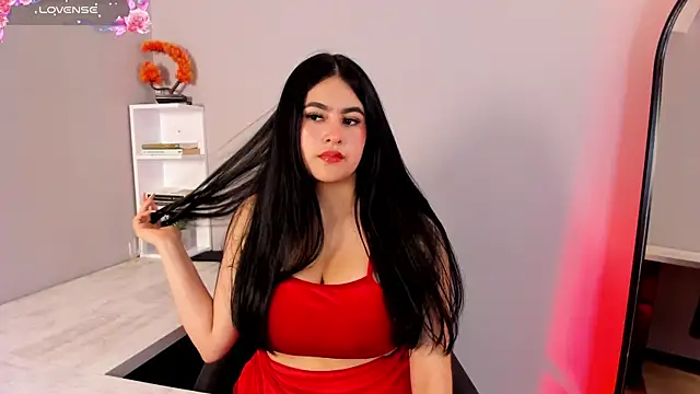 Emma  clark  online show from October 3, 2:00 pm