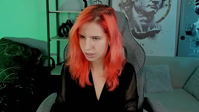 NitaNihil online show from October 20, 6:55 pm