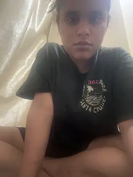 kushboo   online show from April 30, 3:06 pm