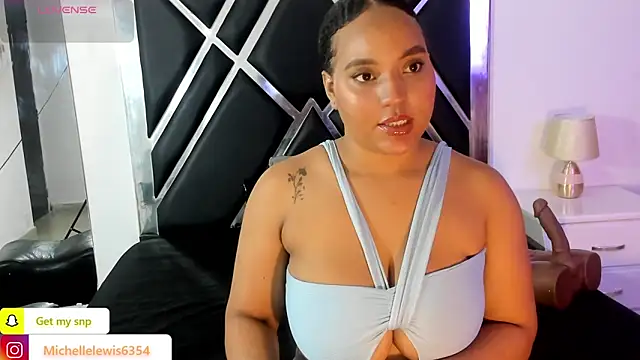 Michelle Lewis  online show from November 18, 3:57 pm