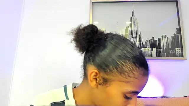 sarah ashbourne online show from November 20, 12:39 pm