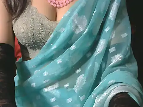 sheetal-sheetal95 online show from June 15, 6:30 pm