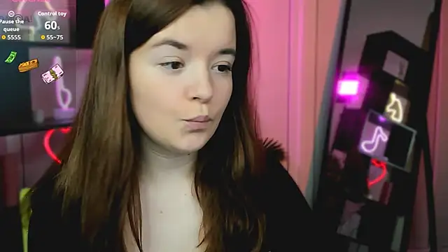 nika-still online show from November 11, 2:25 pm