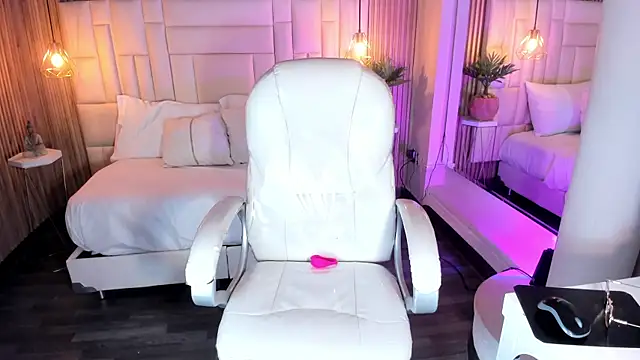 DulceGreem online show from October 21, 11:47 am