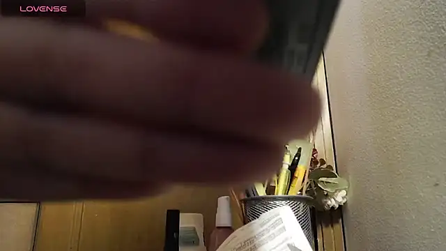 Skylar Serenity online show from November 8, 4:45 pm