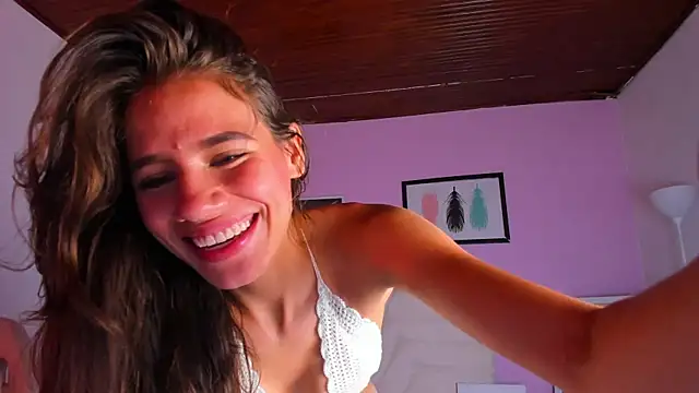 fressittalove01 online show from September 18, 2:59 pm