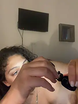 DreamThickCouple online show from August 1, 3:03 pm
