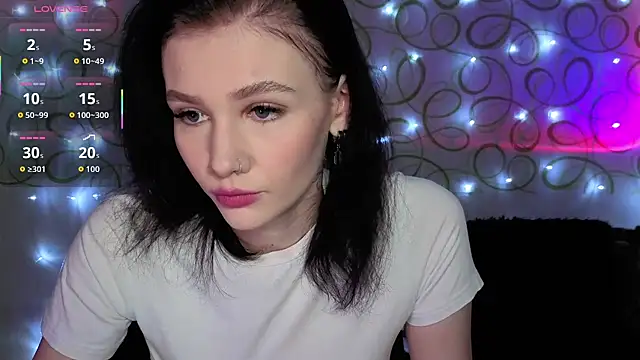 Steffy Red Candy online show from March 21, 8:25 pm