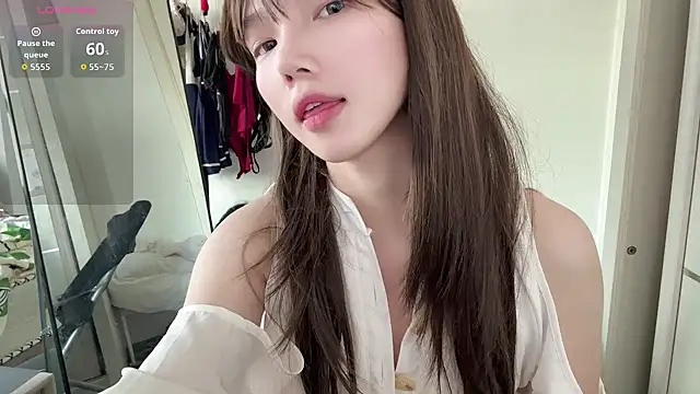 Yiyi-707 online show from September 10, 9:53 am