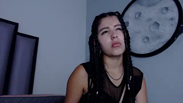 Lucy-23 online show from February 15, 5:32 am