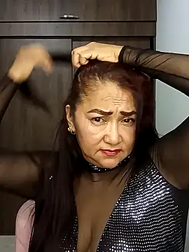 linda luna29 online show from December 14, 7:36 am