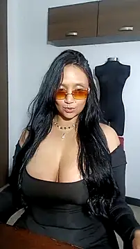 Esmeralda333 online show from December 17, 2:54 pm