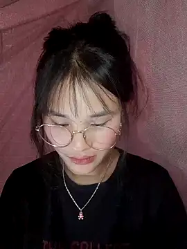 saronla 03 online show from February 16, 7:25 pm