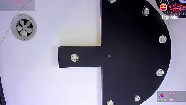 SamaraAnders  online show from March 31, 4:34 am