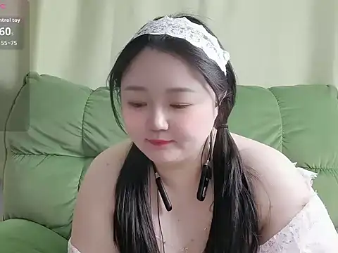 Adelle01 online show from March 16, 6:12 pm