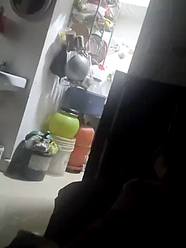 whitelady15 online show from September 9, 6:30 pm