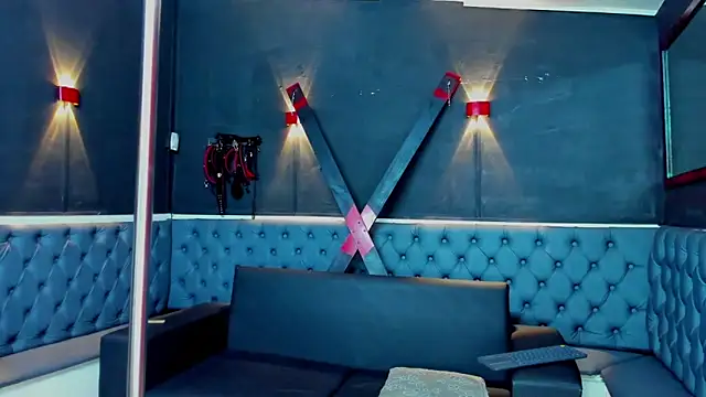 Stephy  online show from October 11, 7:27 pm