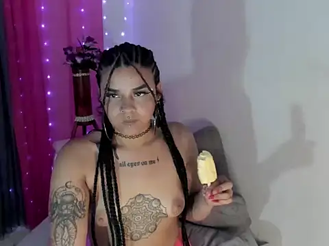 Darkflama1 online show from November 27, 6:33 pm