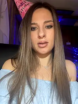 Snapshot of _shadylady_ chatting on September 9, 4:51 pm shadylady online show from September 9, 4:51 pm