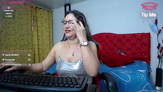 noelia milf19 online show from May 30, 3:15 am