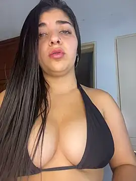 Isaa-Sweet online show from November 12, 2:26 pm