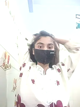 Snapshot of Hot-Soniya733 chatting on October 19, 9:00 am Hot-Soniya733 online show from October 19, 9:00 am