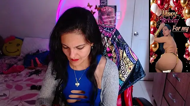 BasmaHernandez online show from April 15, 3:23 pm