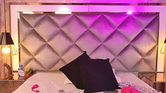Snapshot of gemma_sm chatting on September 18, 3:16 am gemma sm online show from September 18, 3:16 am