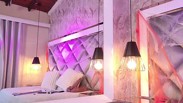 gemma sm online show from October 26, 3:35 am