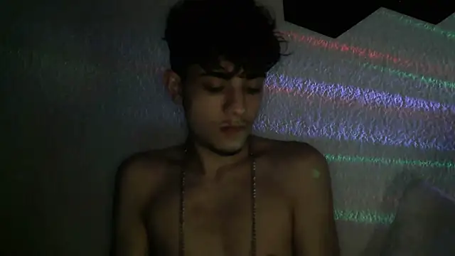 Snapshot of young_swisscouple chatting on October 14, 7:38 pm young swisscouple online show from October 14, 7:38 pm