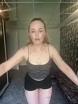 LiluMoon   online show from May 10, 1:02 pm