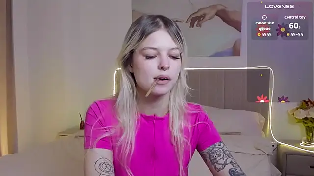 Lisa Blossom online show from September 24, 6:12 am